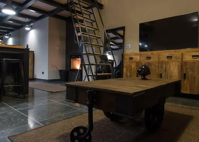 Cairoliapartment شقة باري