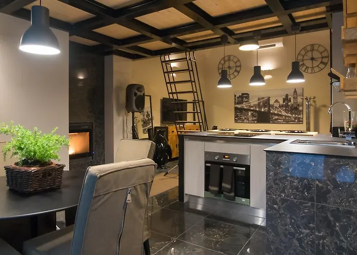 Cairoliapartment شقة باري